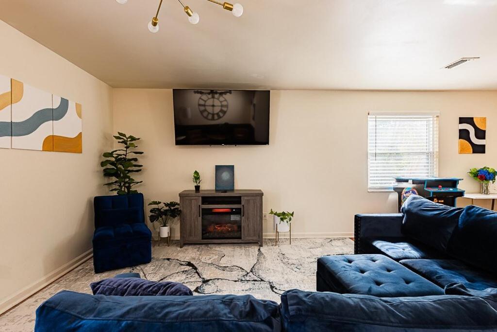 Cozy Townhome Retreat With King Bed Near I-10, Capitol, Fsu & Famu Tallahassee Exterior foto